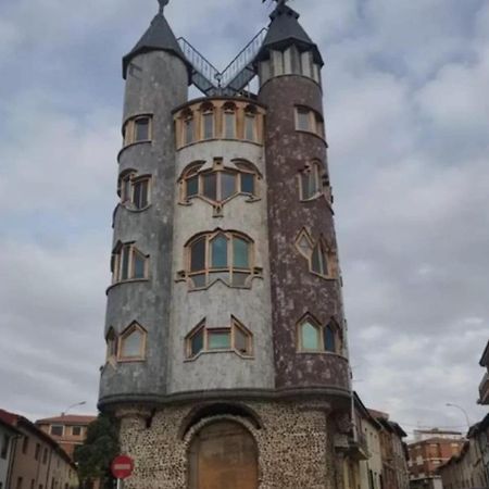 Una Ciudad Por Descubrir Valencia de Don Juan Exteriér fotografie