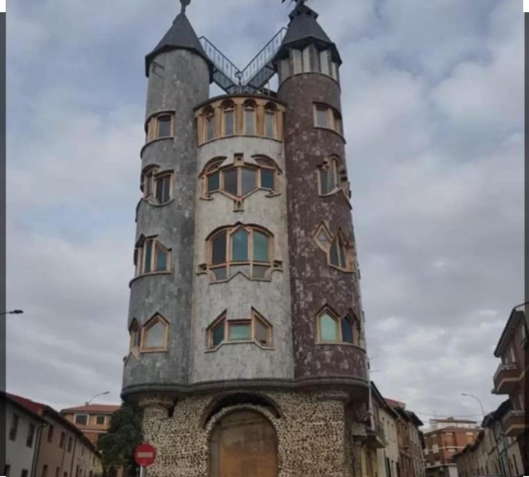 Una Ciudad Por Descubrir Valencia de Don Juan Exteriér fotografie